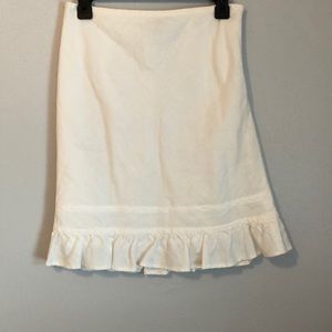 Ann Taylor LOFT White Linen Lined Skirt w/ Ruffle